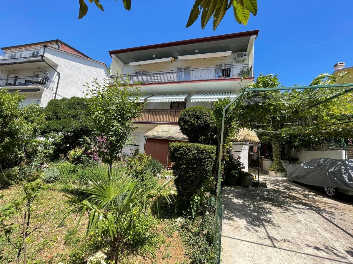 Apartman Jokic Apartamento Selce Exterior foto